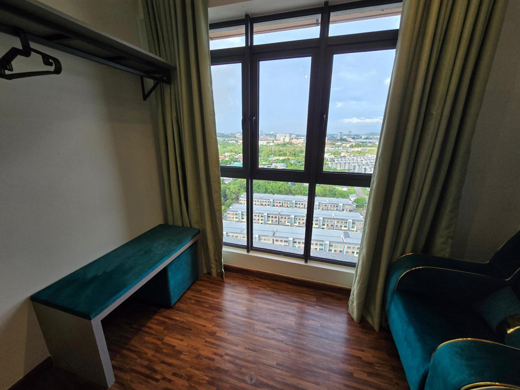 K Avenue Sunrise View Condomonium - Airport Hotel Kota Kinabalu