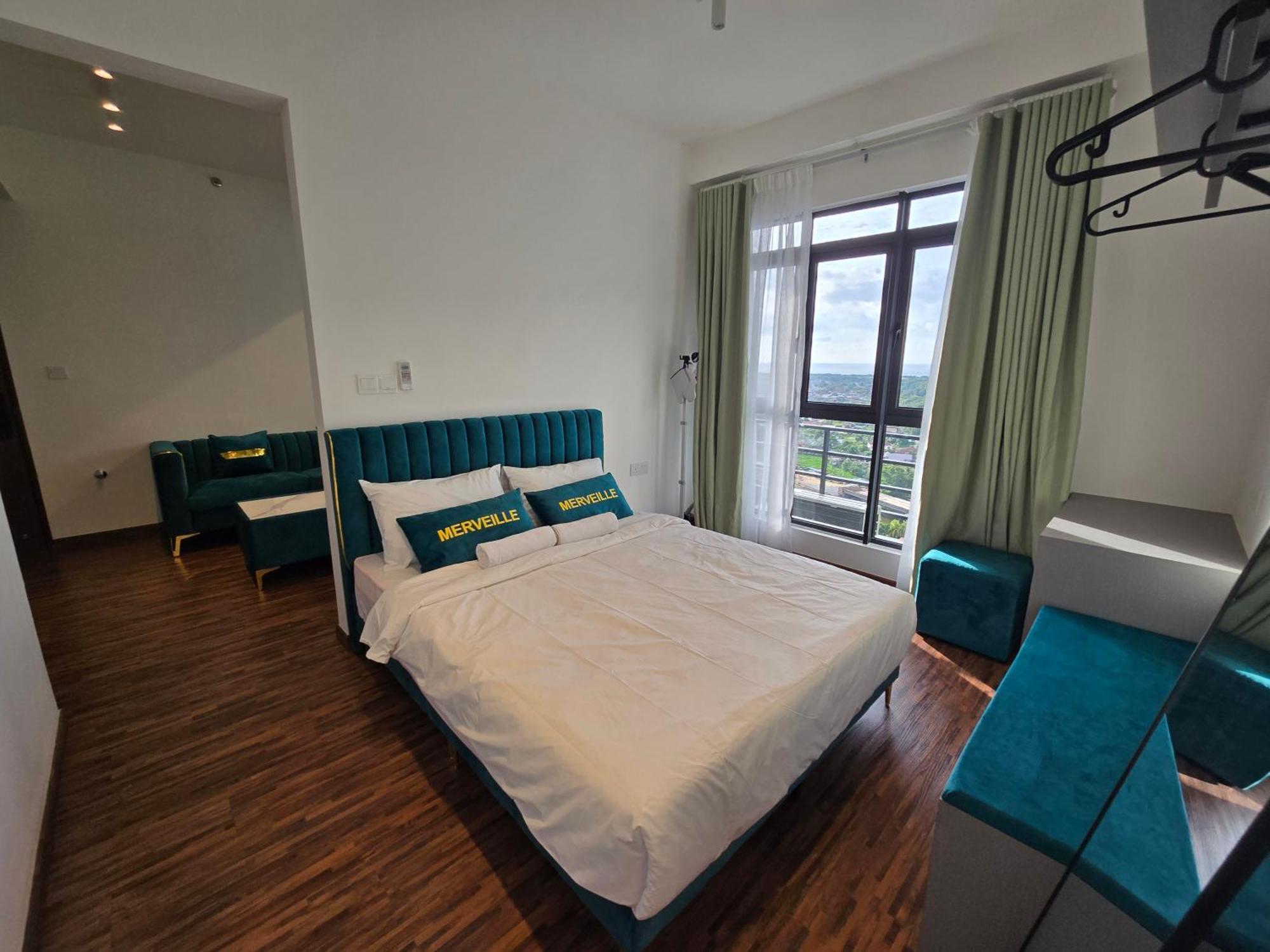 Hotel K Avenue Sunrise View Condomonium - Airport