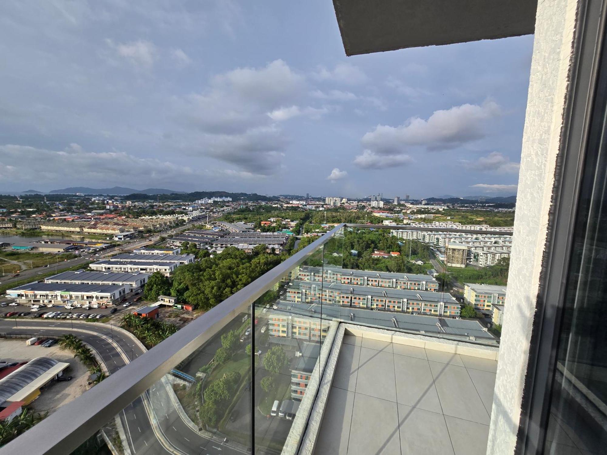 Hotel K Avenue Sunrise View Condomonium - Airport 5*