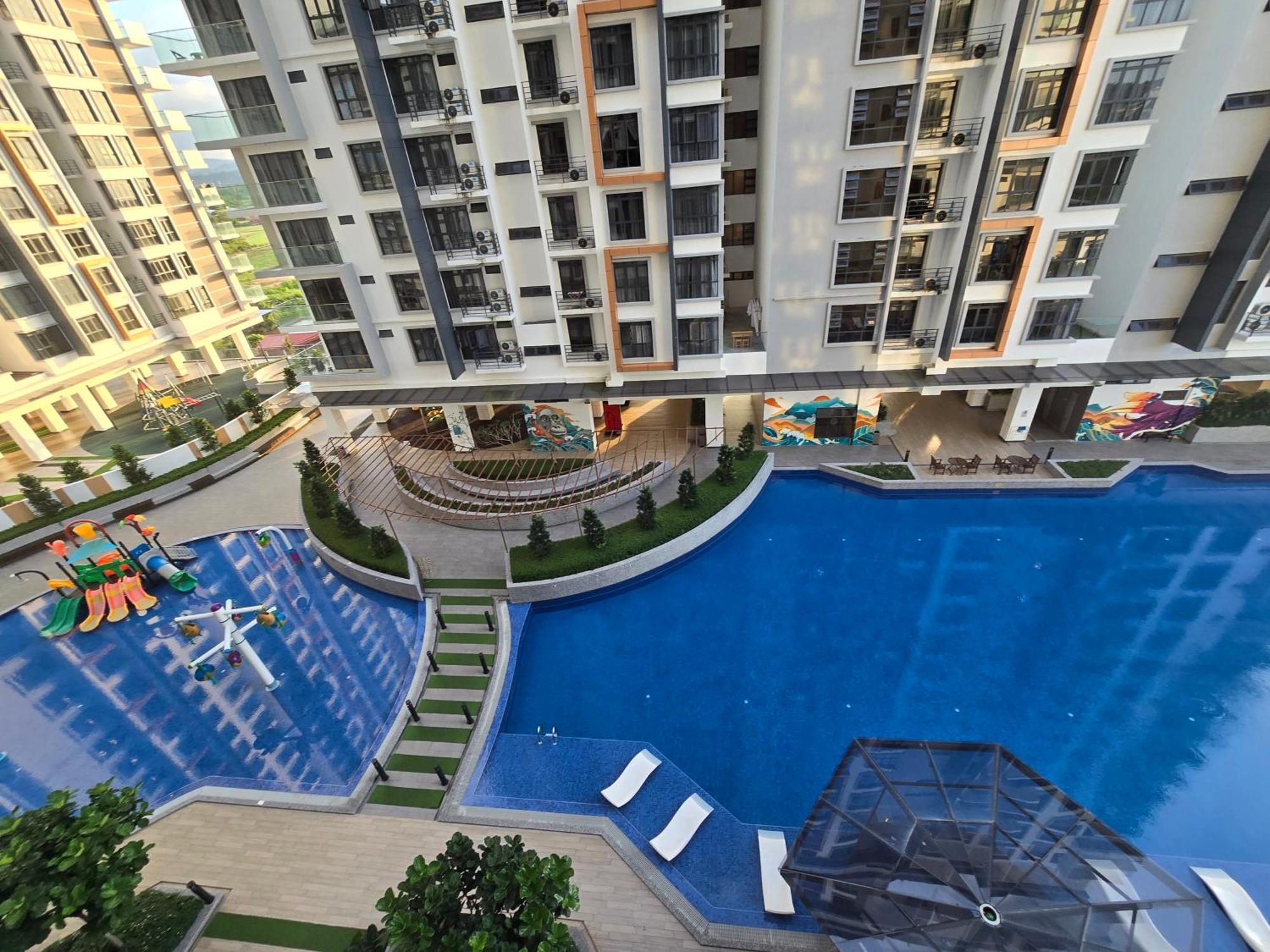 K Avenue Sunrise View Condomonium - Airport Hotel