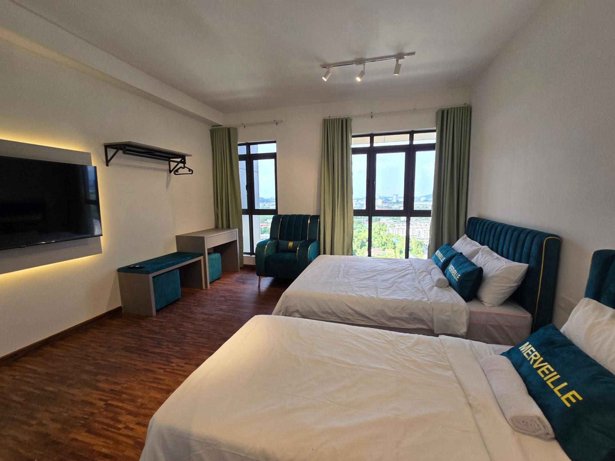 K Avenue Sunrise View Condomonium - Airport 5*